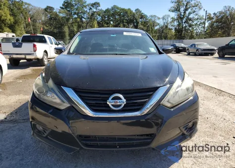 2017 Nissan Altima 2.5 из США, поврежденный, VIN 1N4AL3AP8HC474478